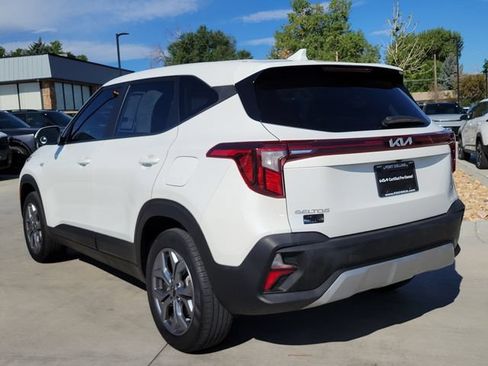 Certified 2024 Kia Seltos LX AWD/4WD image 3