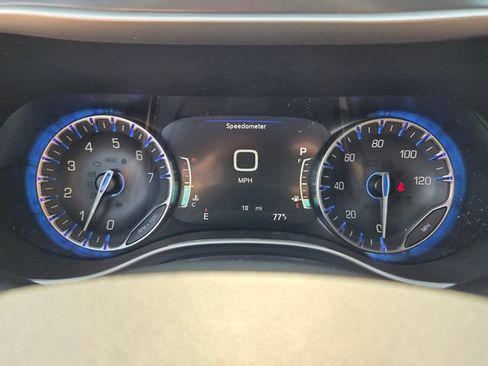 New 2026 Chrysler Pacifica Select FWD image 32