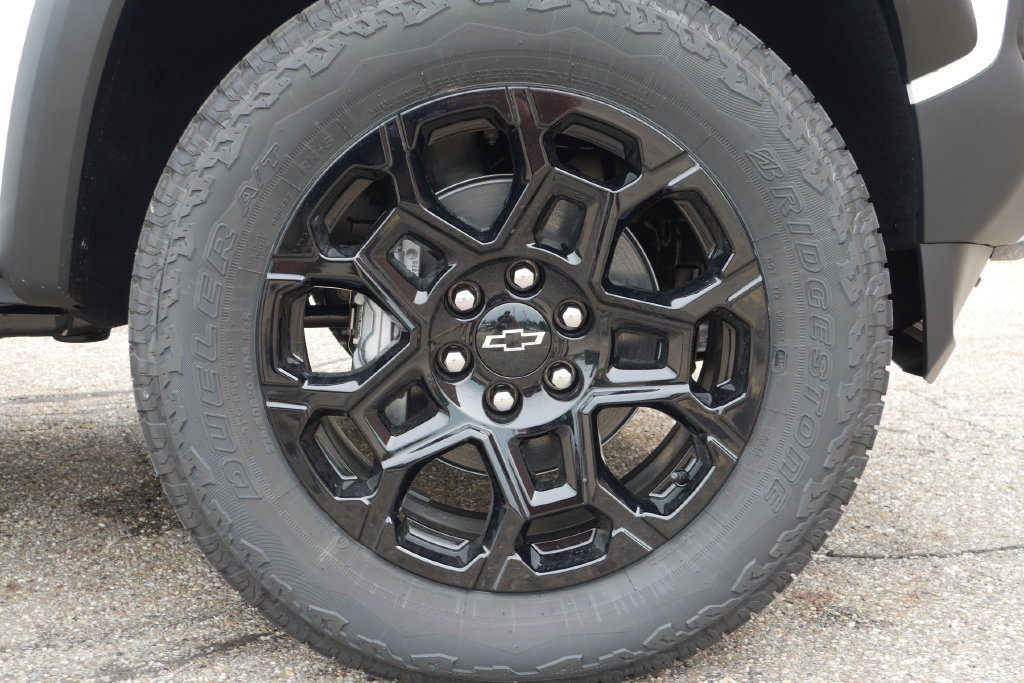New 2026 Chevrolet Colorado Trail Boss AWD/4WD image 10
