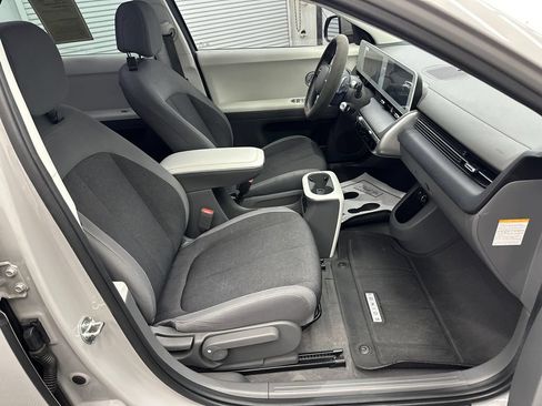 Used 2024 Hyundai Ioniq 5 SEL RWD image 14