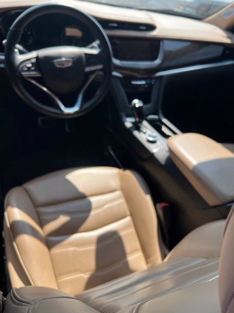 Used 2024 Cadillac XT6 Sport w/ Platinum Package AWD/4WD image 20