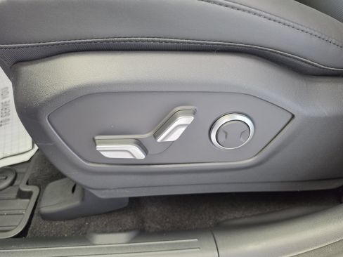 New 2027 Hyundai Santa Fe SEL FWD image 23
