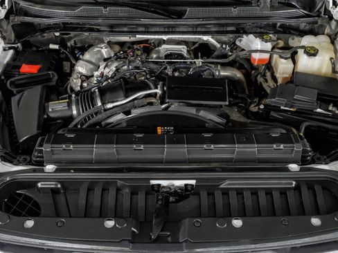 Used 2024 Chevrolet Silverado 2500 LT AWD/4WD image 49