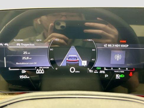 Used 2025 Audi Q5 Premium Plus w/ Premium Plus AWD/4WD image 34