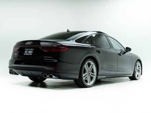 Used 2020 Audi S8 L image 21