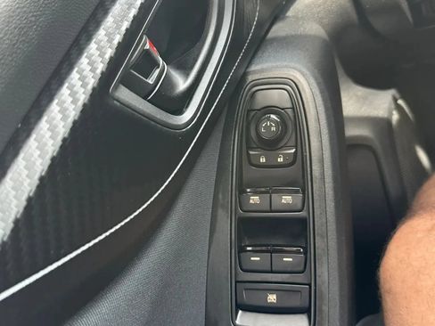 Used 2019 Subaru Impreza 2.0i w/ Eyesight AWD/4WD image 28