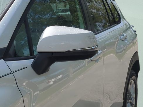 Certified 2023 Toyota Corolla Cross LE FWD image 26
