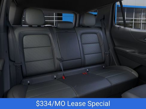 New 2026 Chevrolet Equinox LT w/ Convenience Package II image 17