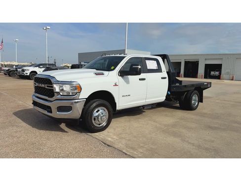 Used 2024 RAM 3500 SLT w/ Quick Order Package 2YG SLT image 4
