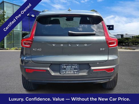 Certified 2026 Volvo XC40 B5 Plus AWD/4WD image 6