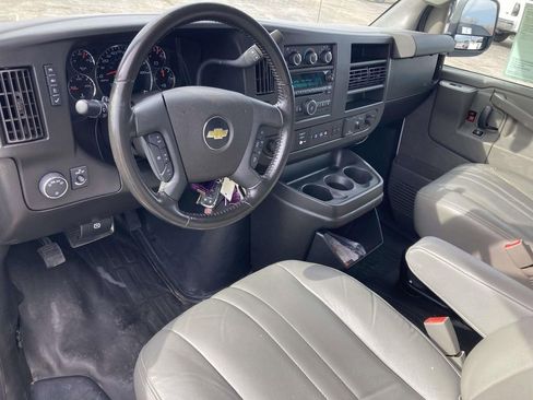 Used 2021 Chevrolet Express 2500 Work Van w/ Driver Convenience Package image 19