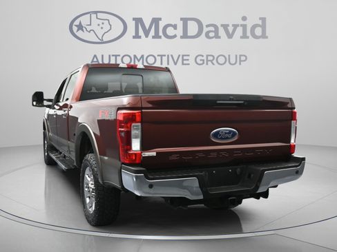 Used 2017 Ford F250 Lariat w/ Lariat Ultimate Package AWD/4WD image 7