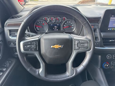Used 2023 Chevrolet Suburban LS AWD/4WD image 21