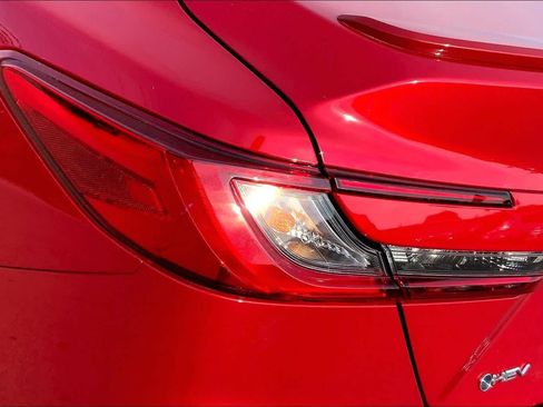 Used 2025 Toyota Camry SE image 28