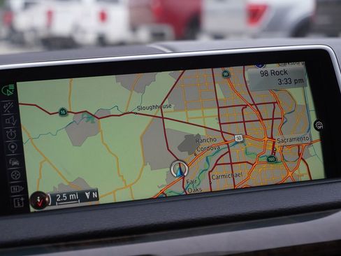 Used 2015 BMW X5 xDrive50i image 32