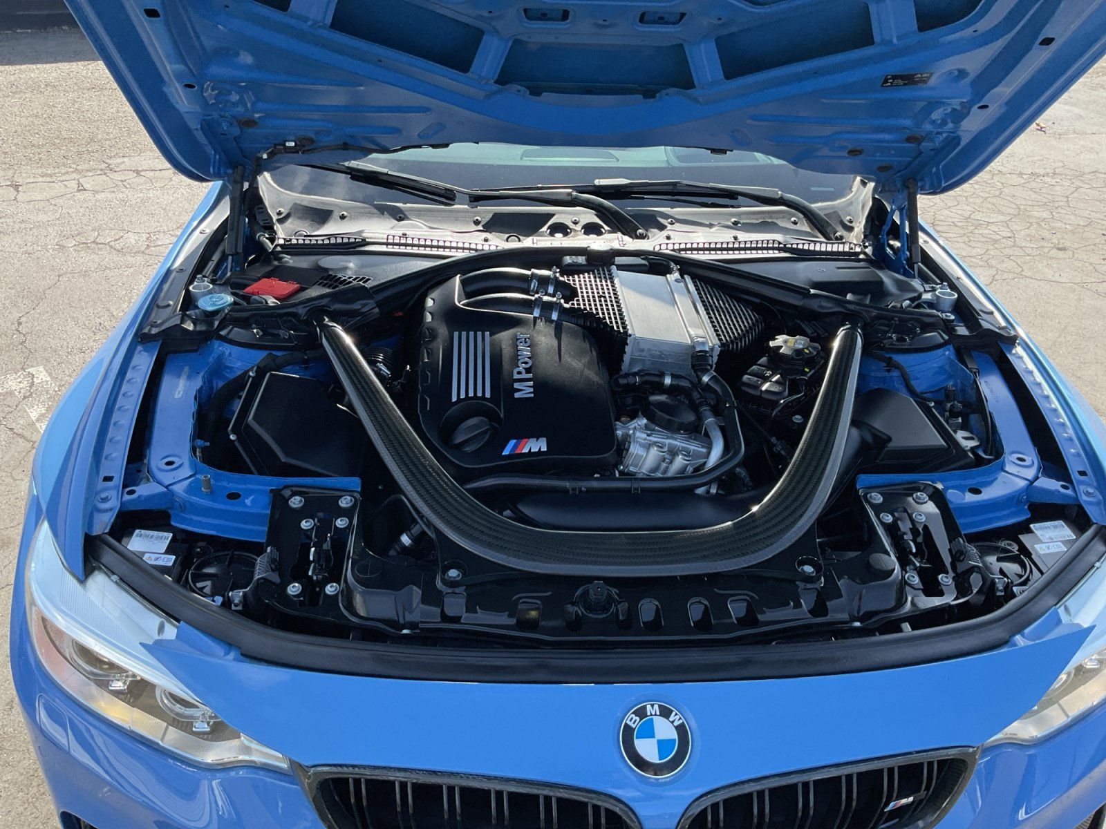 Used 2016 BMW M4 Convertible RWD image 21