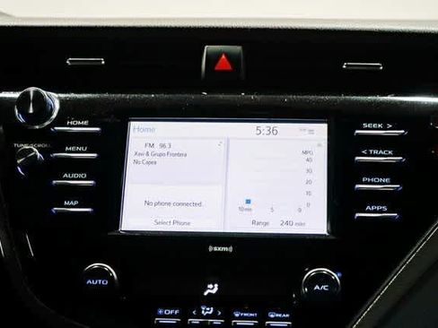 Certified 2020 Toyota Camry SE image 14