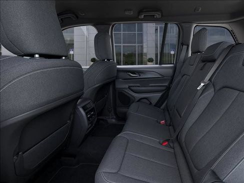 New 2026 Jeep Grand Cherokee Laredo RWD image 23