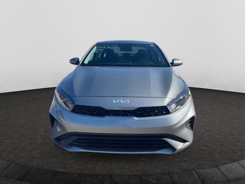 Used 2024 Kia Forte LXS image 2