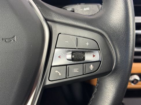 Used 2023 BMW i4 eDrive40 image 29