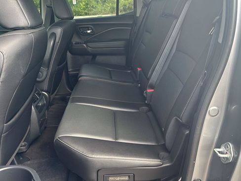 Used 2023 Honda Ridgeline RTL image 10