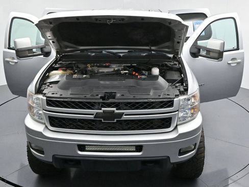 Used 2013 Chevrolet Silverado 2500 LTZ w/ LTZ Plus Package image 41
