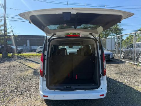 Used 2022 Ford Transit Connect XLT FWD image 17