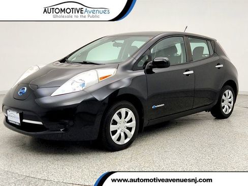 Used 2014 Nissan Leaf S w/ Charge Package FWD image 1