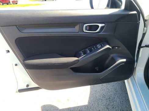 Used 2022 Honda Civic Sport image 16