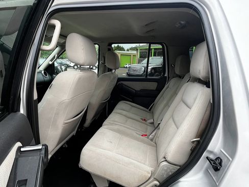 Used 2008 Ford Explorer XLT RWD image 11