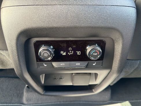 New 2026 Chevrolet Traverse RS AWD/4WD image 27