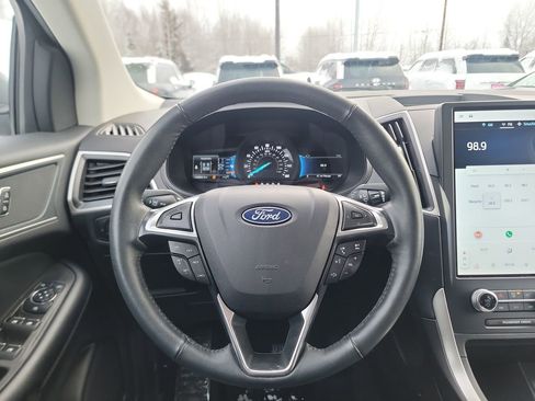 Used 2024 Ford Edge SEL image 14