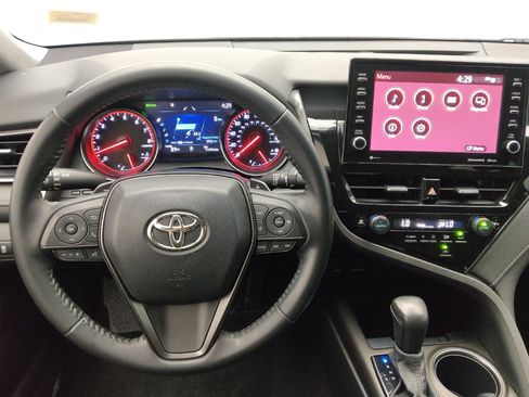 Used 2021 Toyota Camry XSE FWD image 22