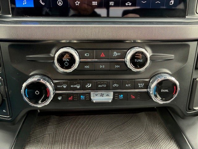 Used 2025 Ford F250 Platinum AWD/4WD image 24