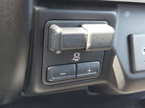 Used 2019 GMC Sierra 1500 AT4 w/ AT4 Premium Package AWD/4WD image 28