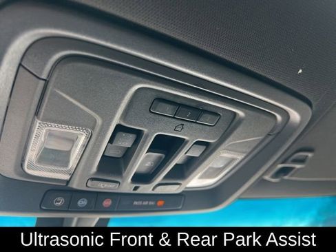 Used 2022 Chevrolet Silverado 2500 High Country image 23