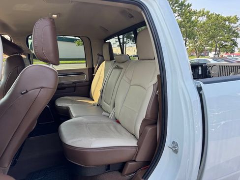 Used 2022 RAM 2500 Laramie AWD/4WD image 11