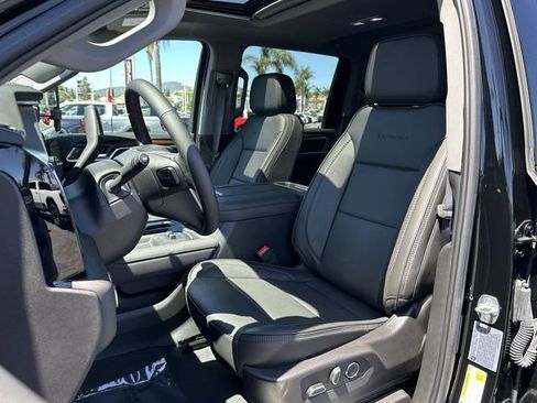 New 2025 GMC Sierra 2500 Denali w/ Denali Reserve Package image 20