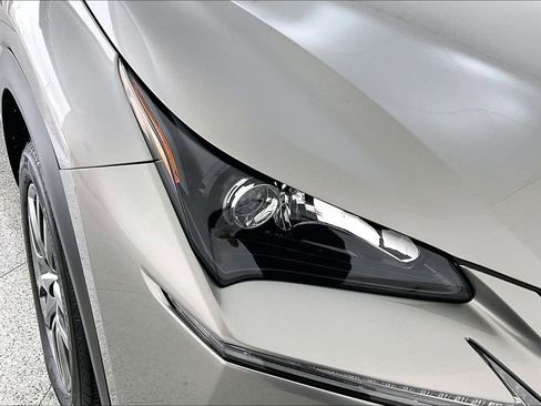 Used 2016 Lexus NX 300h AWD w/ Luxury Package image 38