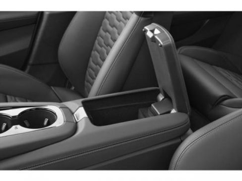 Used 2023 Audi e-tron GT Prestige w/ Prestige Package image 13