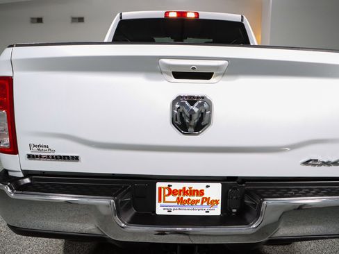 Used 2022 RAM 2500 Big Horn AWD/4WD image 8