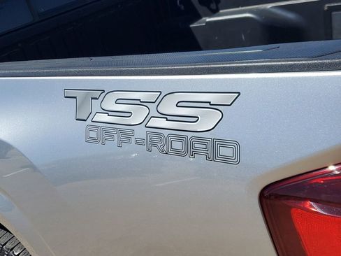 Used 2019 Toyota Tacoma SR w/ SR Convenience Package image 5