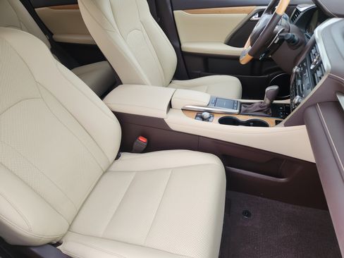 Certified 2020 Lexus RX 450hL AWD w/ Premium Package image 16