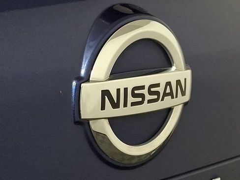Used 2021 Nissan Rogue SV AWD/4WD image 29