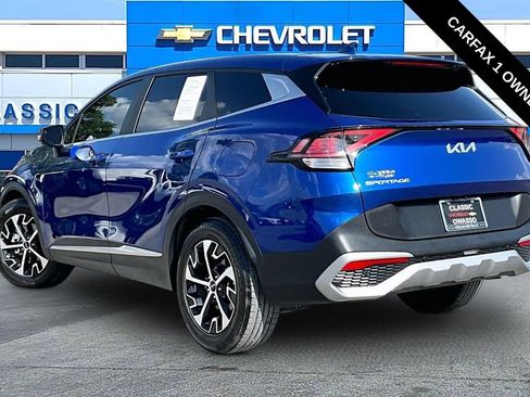 Used 2023 Kia Sportage EX FWD image 3