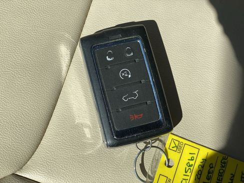 Used 2024 Jeep Grand Cherokee Limited 4xe AWD/4WD image 28