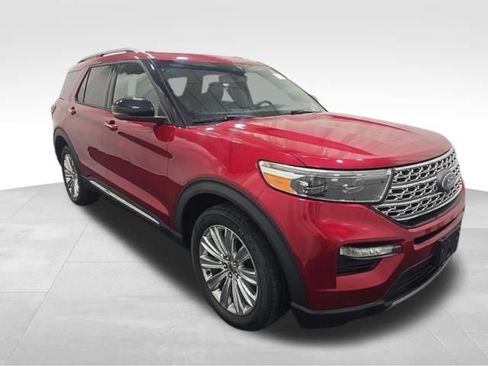 Used 2020 Ford Explorer Limited w/ Class III Trailer Tow Package AWD/4WD image 3