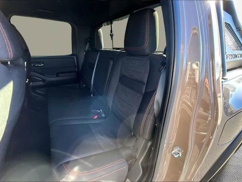 Used 2023 Nissan Frontier PRO-4X w/ Pro Convenience Package image 16