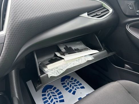 Used 2022 Chevrolet Malibu LT image 33