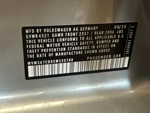 New 2025 Volkswagen GTI SE image 17